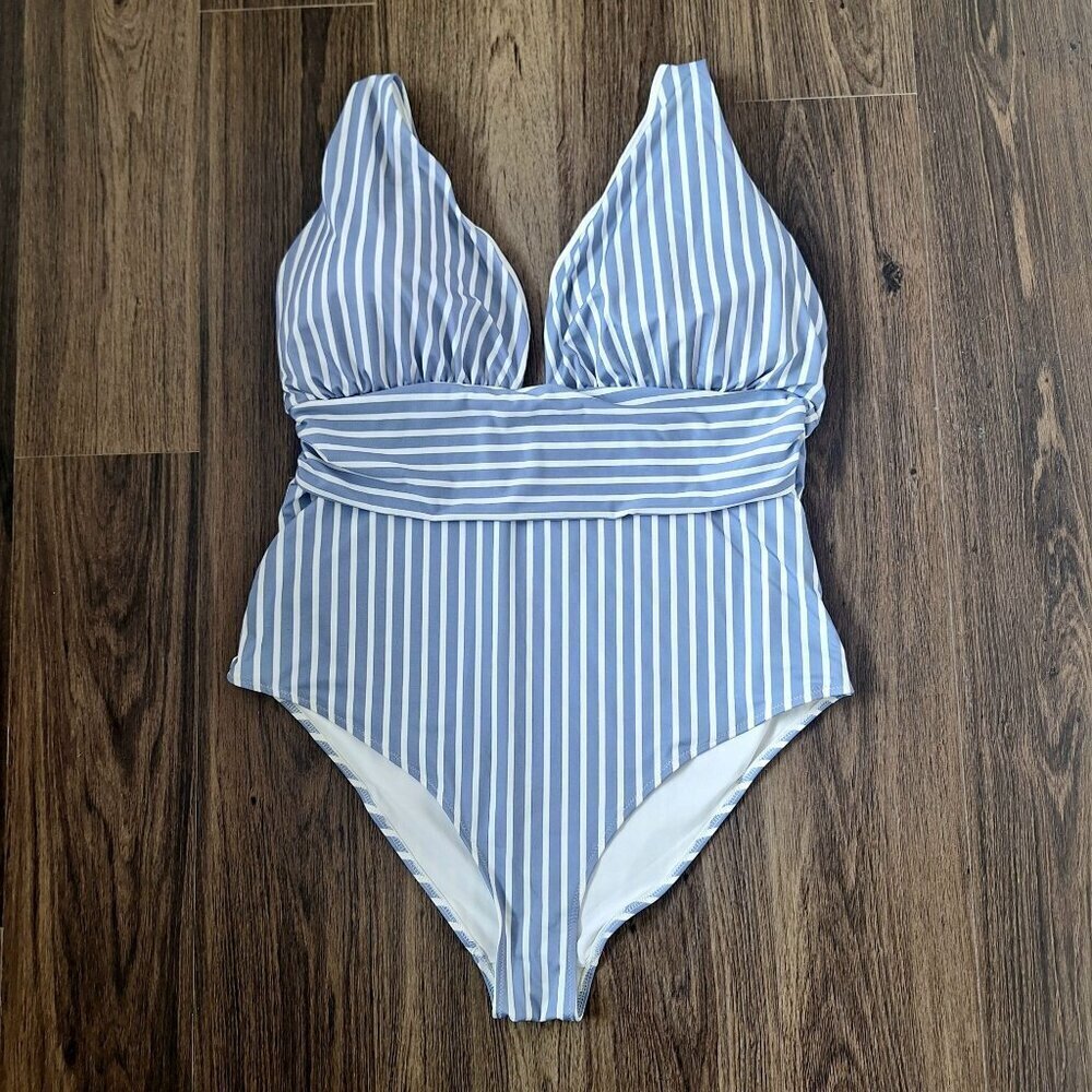 NWOT H&M Striped One Piece Swimsuit Size XL Removable Padding